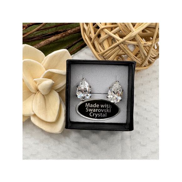 Pear Cut Swarovski Crystal Stud Earrings Silver-Tone Gift Box Included - NEW - Picture 6 of 7